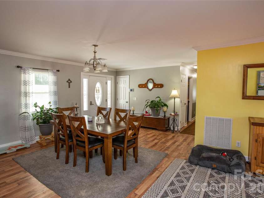 4576 Hwy 213 Highway, Winnsboro, SC 29180.  MLS# CAR4412639, YatesRealty ID 48698. 