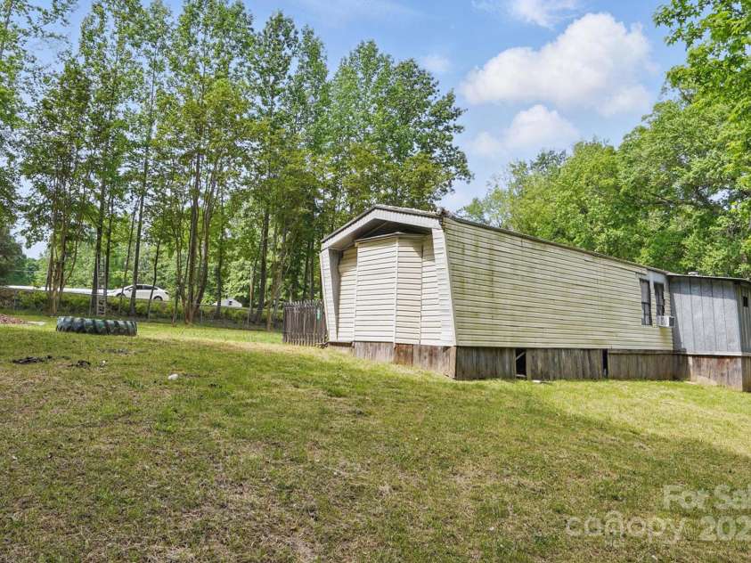 10420 Silver Mine Road, Indian Land, SC 29707.  MLS# CAR4251908, YatesRealty ID 4870. Right Exterior view