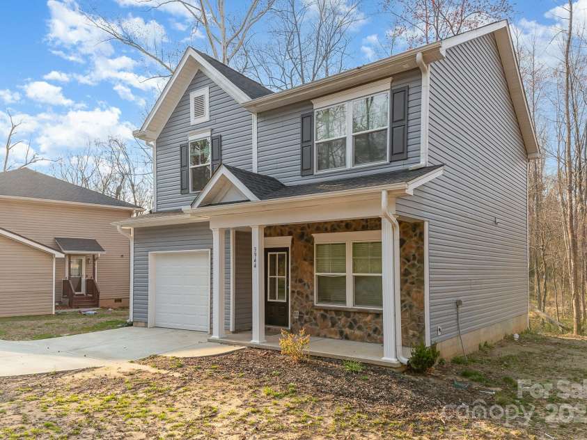 3944 Wade E Morgan Road, Charlotte, NC 28269.  MLS# CAR4235226, YatesRealty ID 4870. 