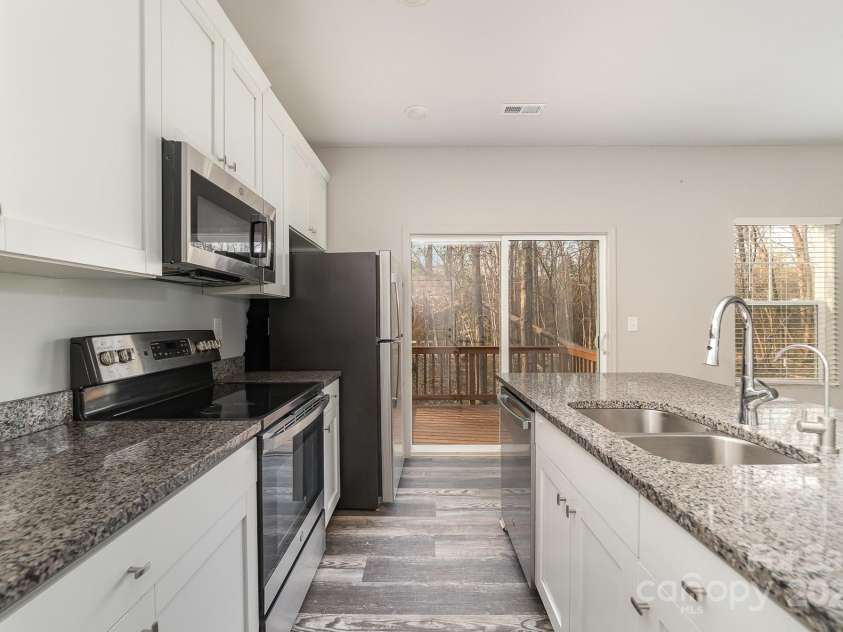 3944 Wade E Morgan Road, Charlotte, NC 28269.  MLS# CAR4235226, YatesRealty ID 4870. 