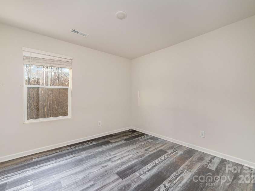 3944 Wade E Morgan Road, Charlotte, NC 28269.  MLS# CAR4235226, YatesRealty ID 4870. 