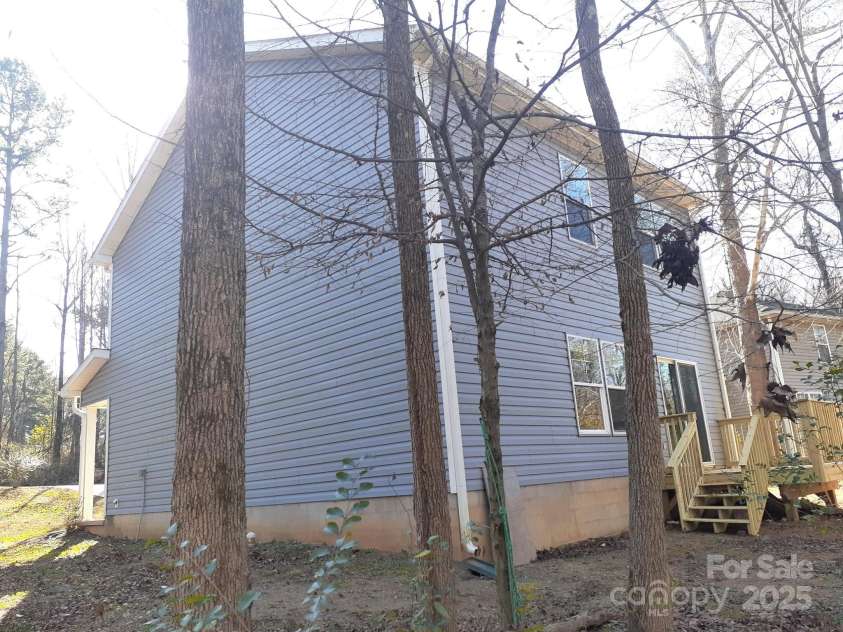 3944 Wade E Morgan Road, Charlotte, NC 28269.  MLS# CAR4330983, YatesRealty ID 4870. 