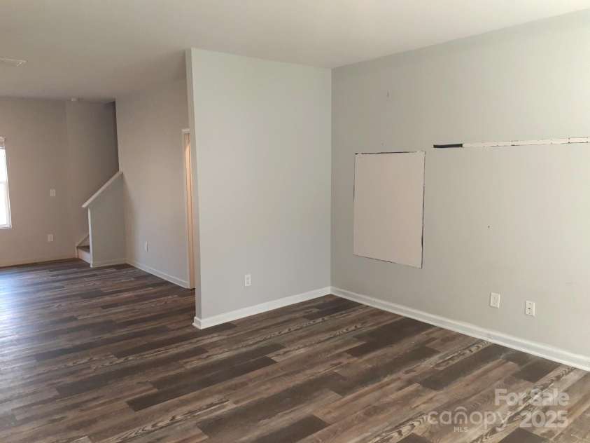 3944 Wade E Morgan Road, Charlotte, NC 28269.  MLS# CAR4330983, YatesRealty ID 4870. 