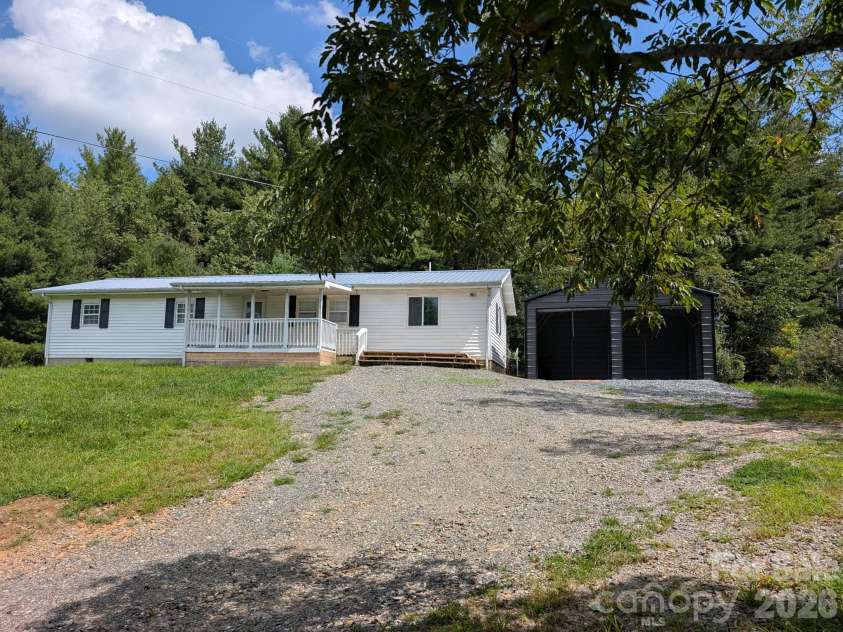 355 Round Knob Church Road, West Jefferson, NC 28694.  MLS# CAR4421567, YatesRealty ID 48701. 