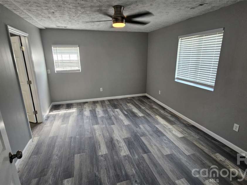 355 Round Knob Church Road, West Jefferson, NC 28694.  MLS# CAR4421567, YatesRealty ID 48701. 