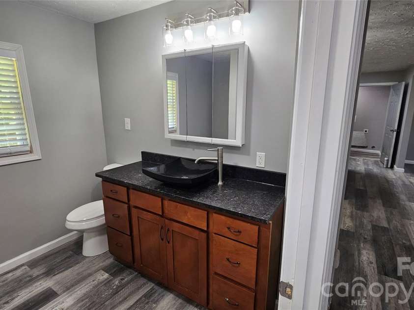 355 Round Knob Church Road, West Jefferson, NC 28694.  MLS# CAR4421567, YatesRealty ID 48701. 