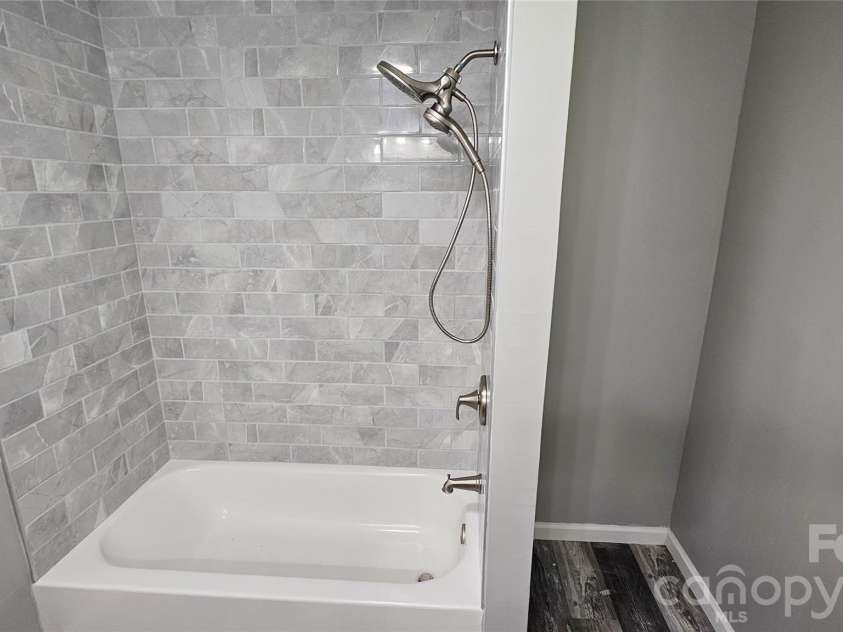 355 Round Knob Church Road, West Jefferson, NC 28694.  MLS# CAR4421567, YatesRealty ID 48701. 