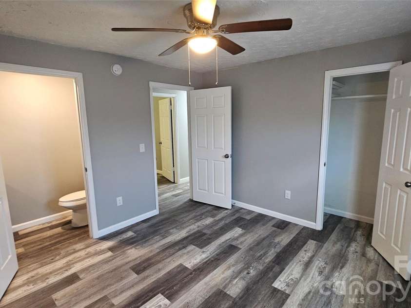 355 Round Knob Church Road, West Jefferson, NC 28694.  MLS# CAR4421567, YatesRealty ID 48701. 