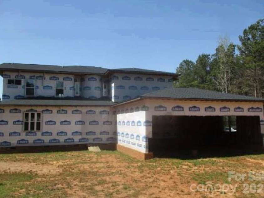 1879 Columbia Road, Chester, SC 29706.  MLS# CAR4421537, YatesRealty ID 48702. 