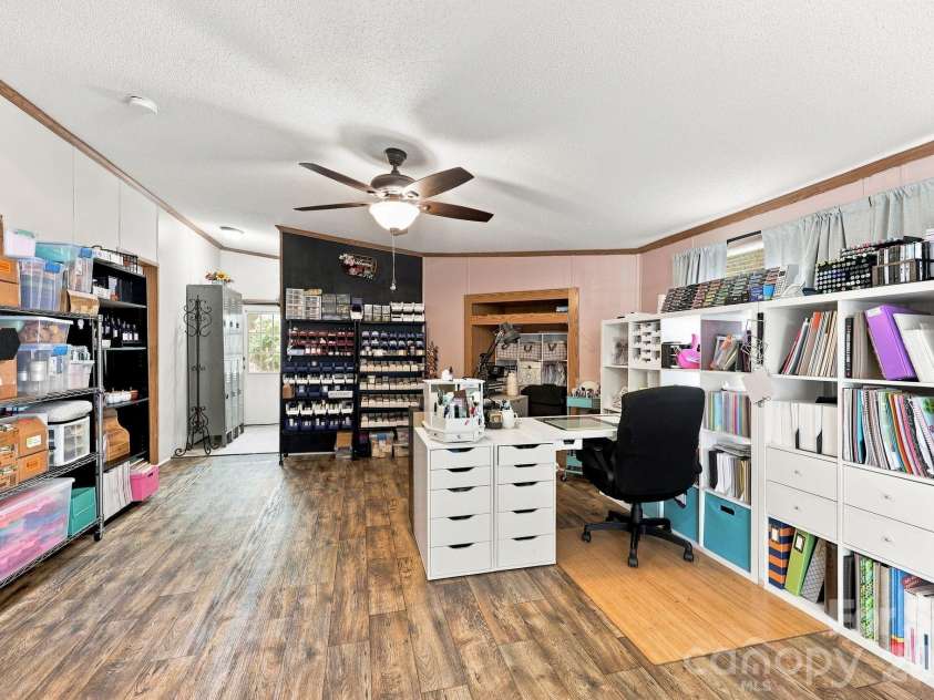 2607 Forsythe Lane, Concord, NC 28025.  MLS# CAR4418205, YatesRealty ID 48705. 