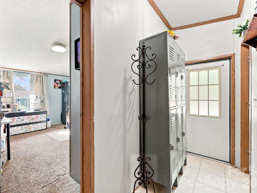 2607 Forsythe Lane, Concord, NC 28025.  MLS# CAR4418205, YatesRealty ID 48705. 