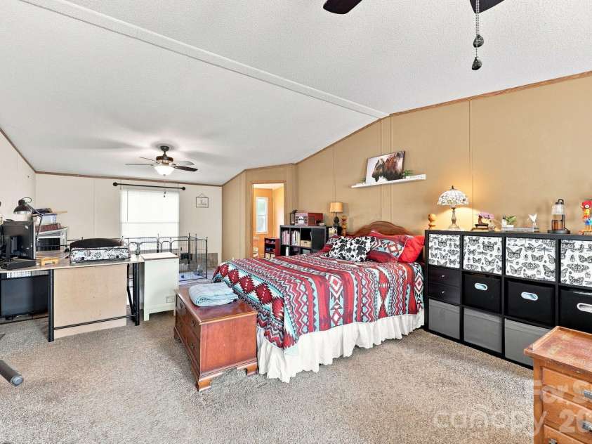 2607 Forsythe Lane, Concord, NC 28025.  MLS# CAR4418205, YatesRealty ID 48705. 