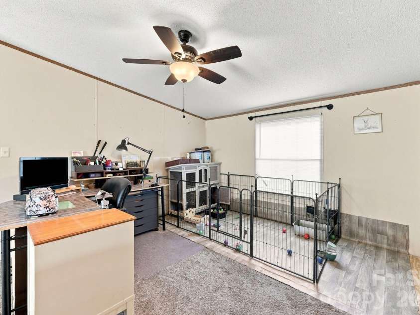 2607 Forsythe Lane, Concord, NC 28025.  MLS# CAR4418205, YatesRealty ID 48705. 