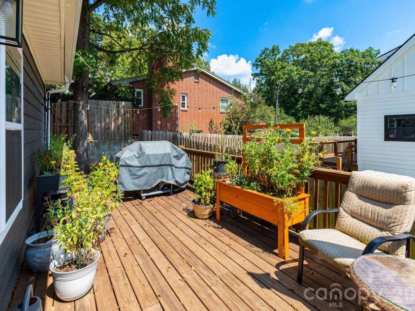 206 Padgettown Road, Black Mountain, NC 28711.  MLS# CAR4421314, YatesRealty ID 48707. Back Deck