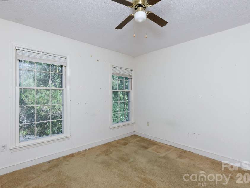 6323 Chalyce Lane, Charlotte, NC 28270.  MLS# CAR4418744, YatesRealty ID 48709. BR 2 up