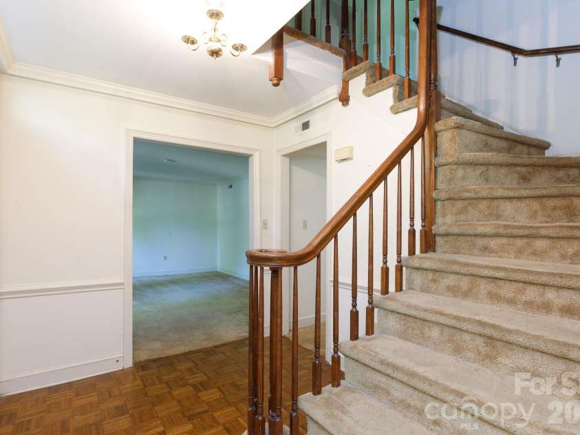 6323 Chalyce Lane, Charlotte, NC 28270.  MLS# CAR4418744, YatesRealty ID 48709. Curved stair front entrance