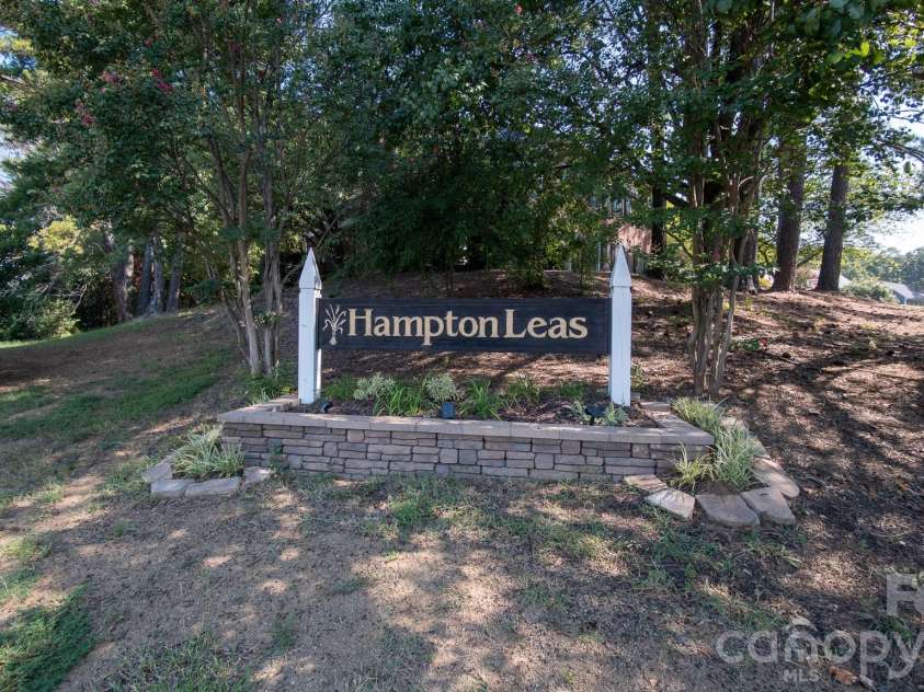 6323 Chalyce Lane, Charlotte, NC 28270.  MLS# CAR4418744, YatesRealty ID 48709. Hampton Leas