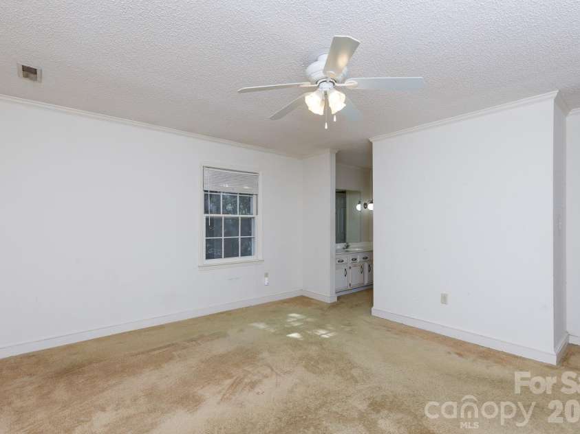 6323 Chalyce Lane, Charlotte, NC 28270.  MLS# CAR4418744, YatesRealty ID 48709. Primary bedroom has walk in closet