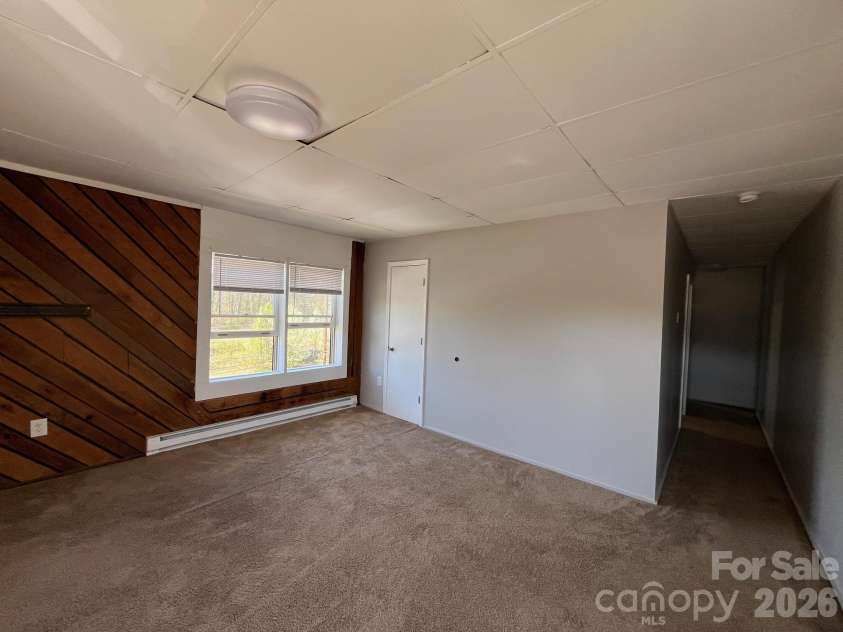 524 Baldwin Avenue, Marion, NC 28752.  MLS# CAR4357169, YatesRealty ID 4871. 