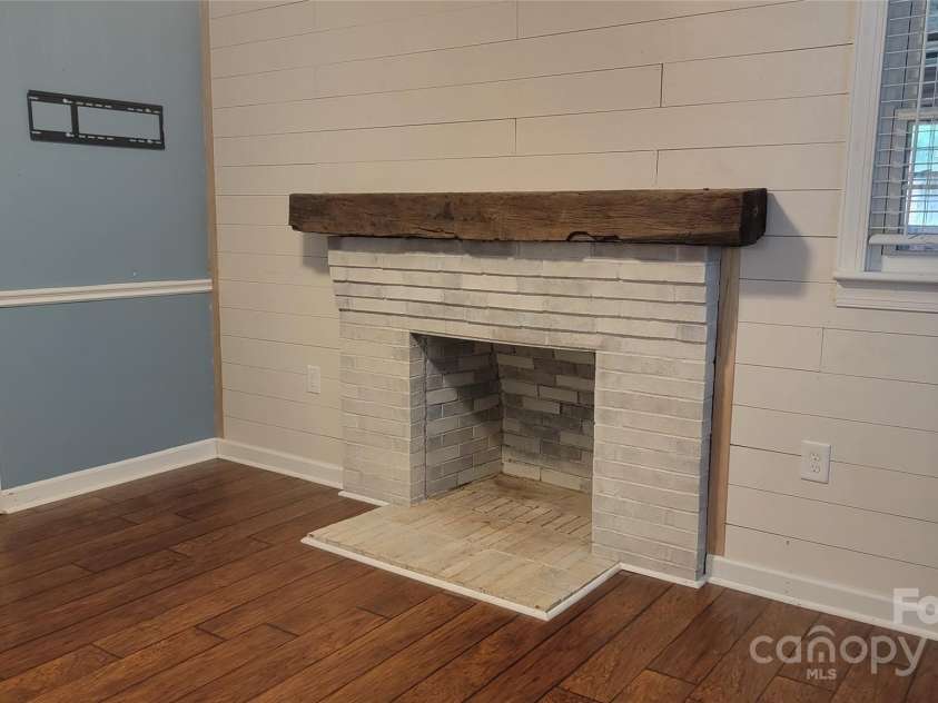 8282 Park Edwards Road, Kannapolis, NC 28081.  MLS# CAR4258697, YatesRealty ID 4871. 