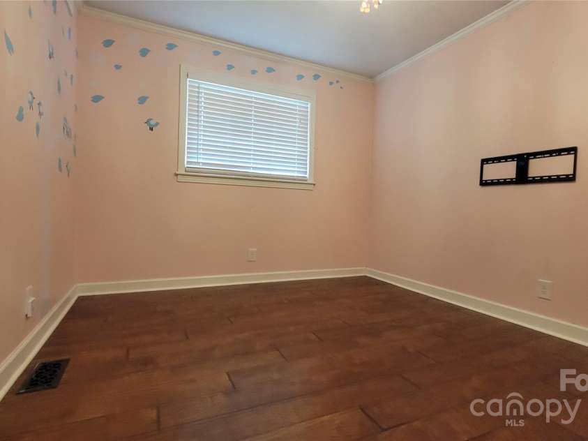 8282 Park Edwards Road, Kannapolis, NC 28081.  MLS# CAR4258697, YatesRealty ID 4871. 