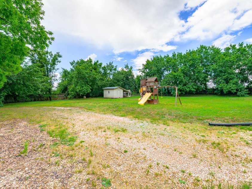 8282 Park Edwards Road, Kannapolis, NC 28081.  MLS# CAR4258697, YatesRealty ID 4871. 