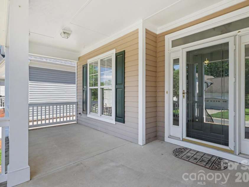3044 Parker Green Trail, Charlotte, NC 28269.  MLS# CAR4393794, YatesRealty ID 48710. 