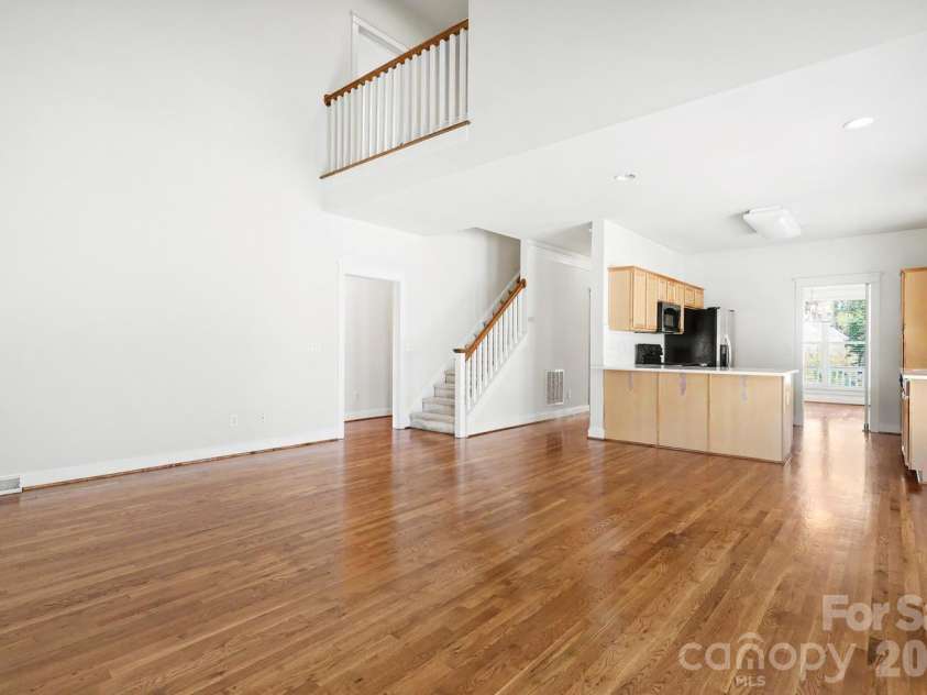 3044 Parker Green Trail, Charlotte, NC 28269.  MLS# CAR4393794, YatesRealty ID 48710. 