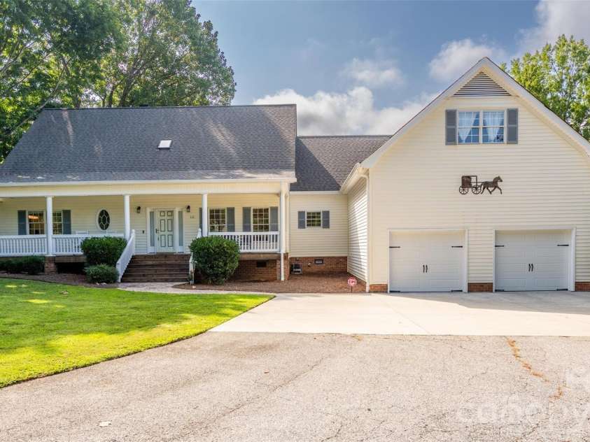 111 Leesburg Lane, Troutman, NC 28166.  MLS# CAR4420159, YatesRealty ID 48712. 