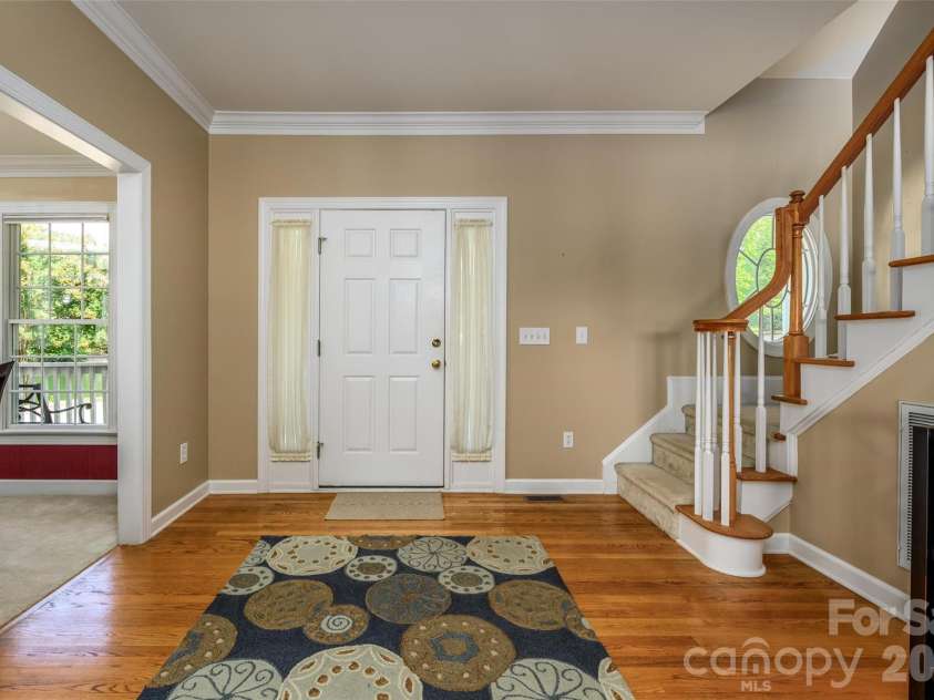 111 Leesburg Lane, Troutman, NC 28166.  MLS# CAR4420159, YatesRealty ID 48712. 