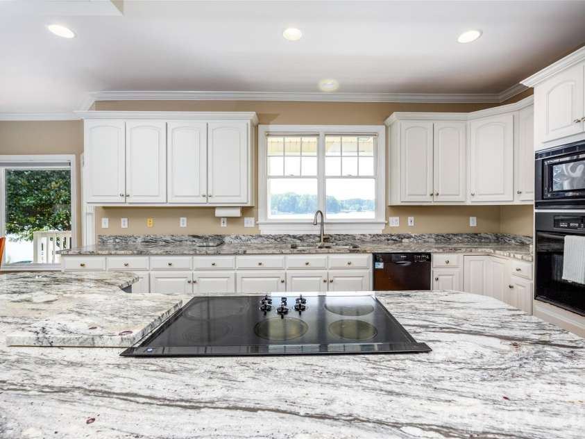 111 Leesburg Lane, Troutman, NC 28166.  MLS# CAR4420159, YatesRealty ID 48712. 
