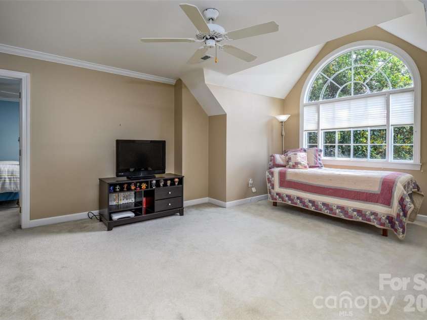 111 Leesburg Lane, Troutman, NC 28166.  MLS# CAR4420159, YatesRealty ID 48712. 