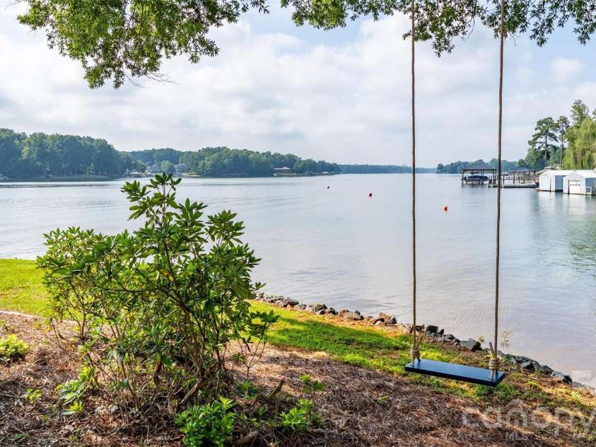 111 Leesburg Lane, Troutman, NC 28166.  MLS# CAR4420159, YatesRealty ID 48712. 