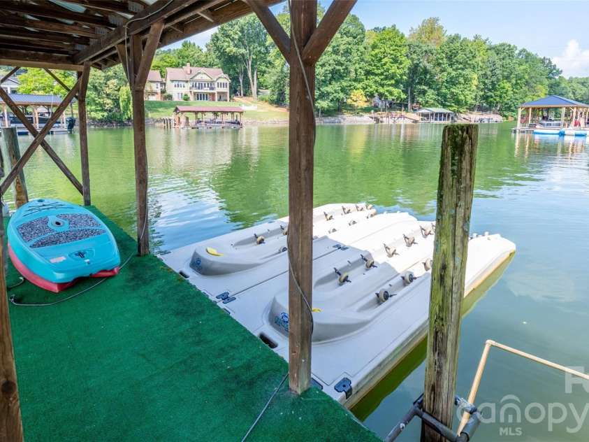 111 Leesburg Lane, Troutman, NC 28166.  MLS# CAR4420159, YatesRealty ID 48712. 