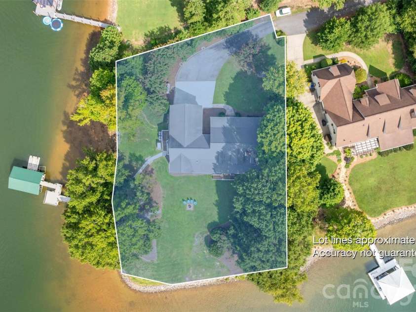 111 Leesburg Lane, Troutman, NC 28166.  MLS# CAR4420159, YatesRealty ID 48712. 