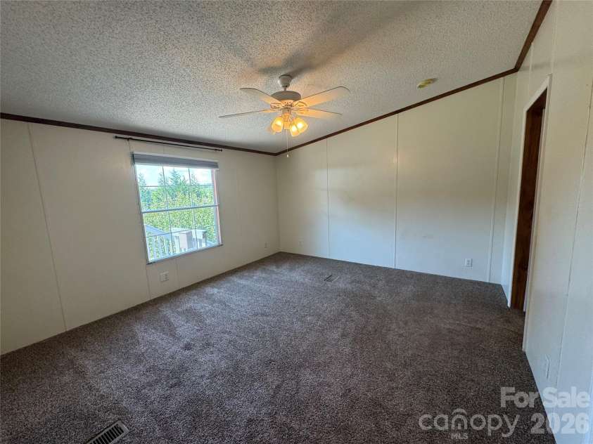 51 Little Hungry Road, Hendersonville, NC 28792.  MLS# CAR4421599, YatesRealty ID 48715. 