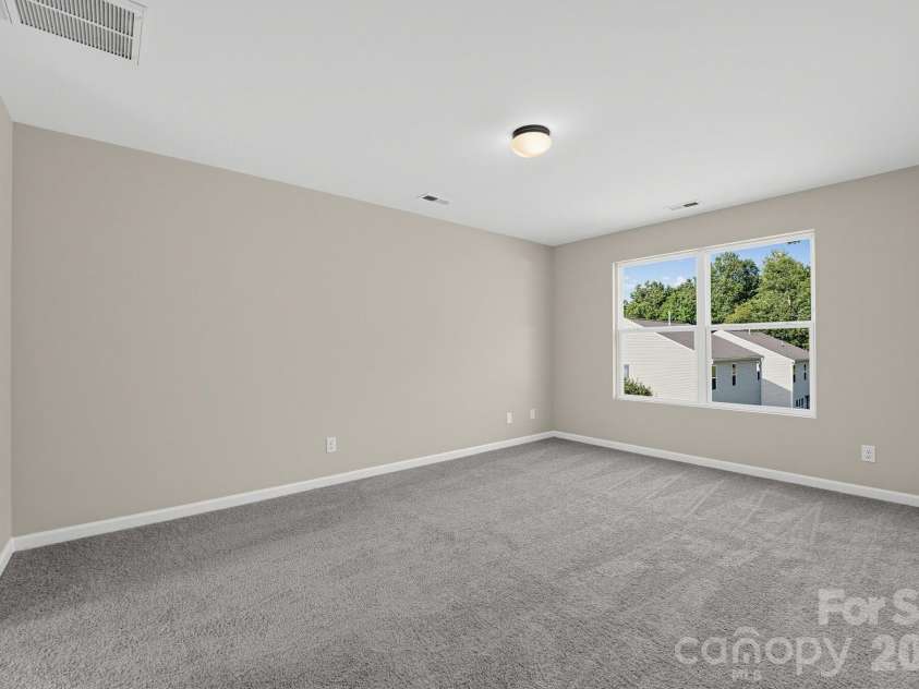 12432 Bending Branch Road, Charlotte, NC 28227.  MLS# CAR4421244, YatesRealty ID 48722. 
