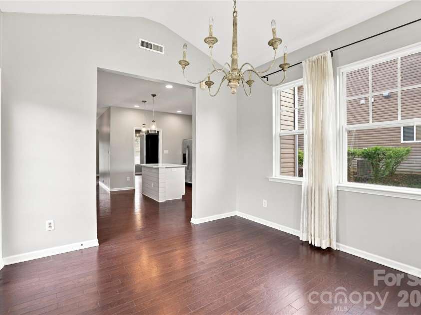 14902 Brotherly Lane, Charlotte, NC 28278.  MLS# CAR4420659, YatesRealty ID 48723. 