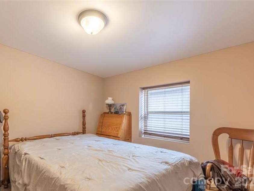 1846 Deer Park Road, Nebo, NC 28761.  MLS# CAR4421603, YatesRealty ID 48726. 