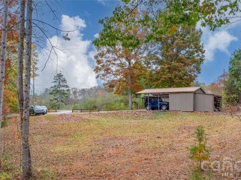 1846 Deer Park Road, Nebo, NC 28761.  MLS# CAR4421603, YatesRealty ID 48726. 