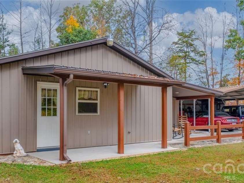 1846 Deer Park Road, Nebo, NC 28761.  MLS# CAR4421603, YatesRealty ID 48726. 