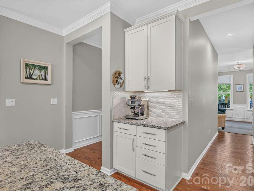 8829 Bur Lane, Huntersville, NC 28078.  MLS# CAR4420179, YatesRealty ID 48727. 