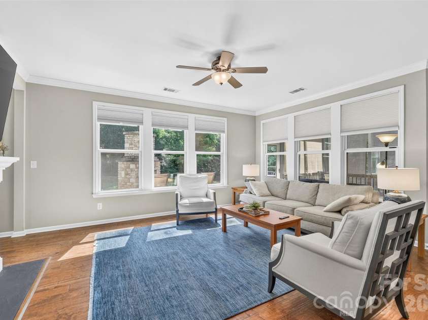 8829 Bur Lane, Huntersville, NC 28078.  MLS# CAR4420179, YatesRealty ID 48727. 