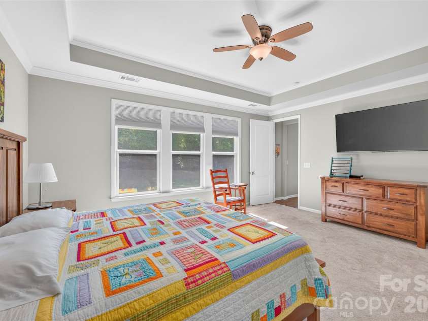 8829 Bur Lane, Huntersville, NC 28078.  MLS# CAR4420179, YatesRealty ID 48727. 