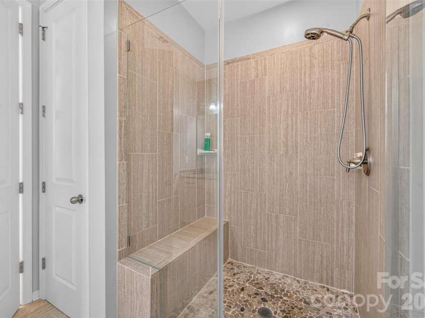 8829 Bur Lane, Huntersville, NC 28078.  MLS# CAR4420179, YatesRealty ID 48727. 