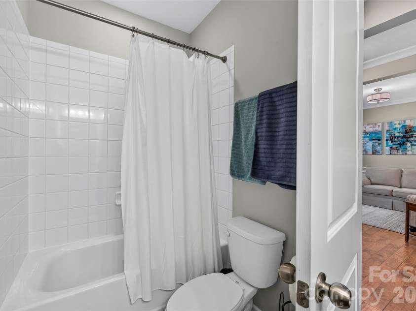 8829 Bur Lane, Huntersville, NC 28078.  MLS# CAR4420179, YatesRealty ID 48727. 