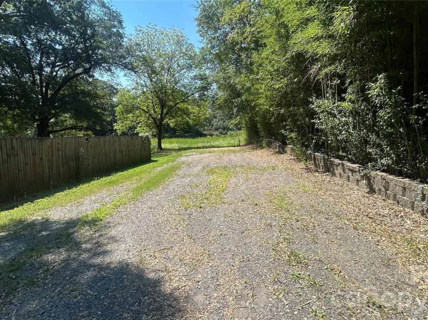 301 Belt Drive, Gastonia, NC 28056.  MLS# CAR4420059, YatesRealty ID 48729. 