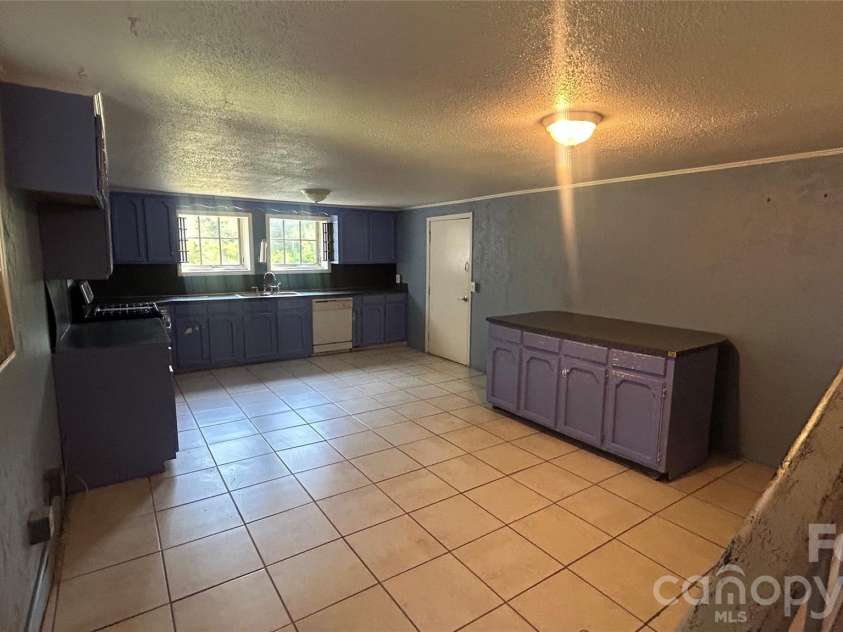 301 Belt Drive, Gastonia, NC 28056.  MLS# CAR4420059, YatesRealty ID 48729. 