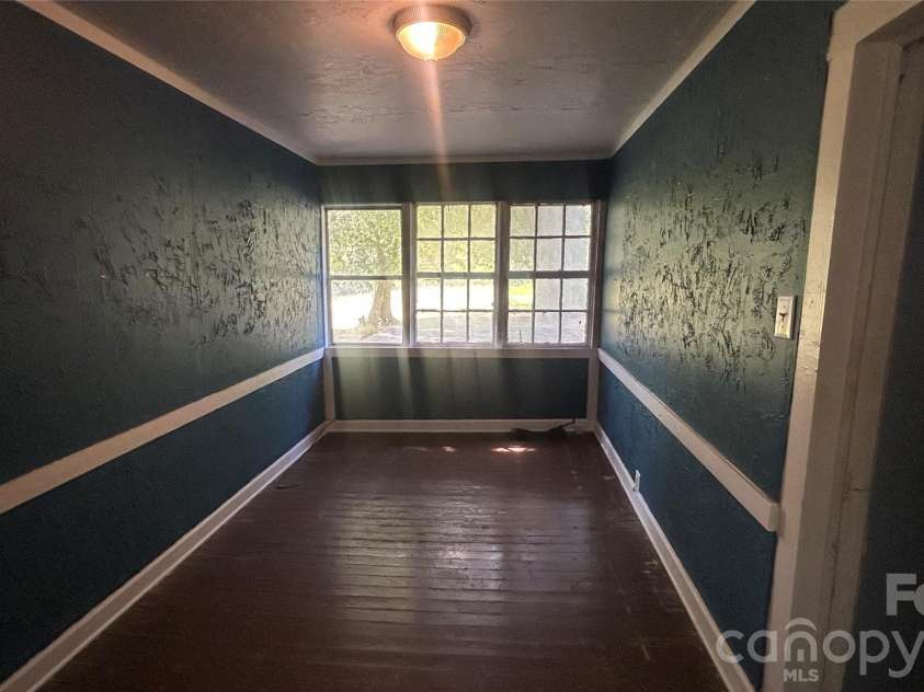 301 Belt Drive, Gastonia, NC 28056.  MLS# CAR4420059, YatesRealty ID 48729. 