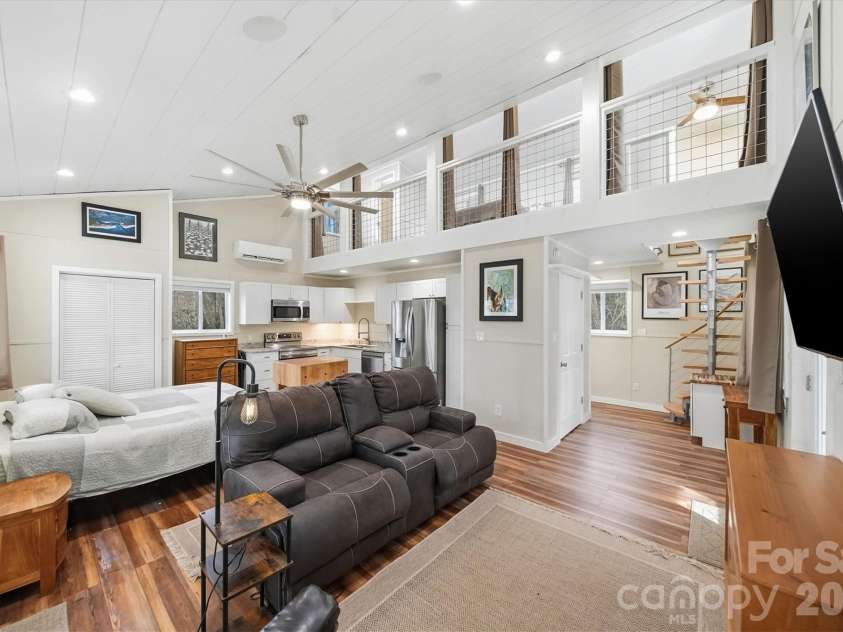 7039 Joe Bowman Avenue, Newland, NC 28657.  MLS# CAR4346324, YatesRealty ID 4873. 